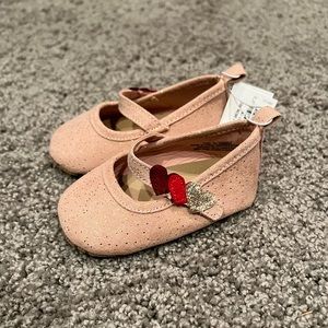 NWT Old Navy Girls Crib Shoes